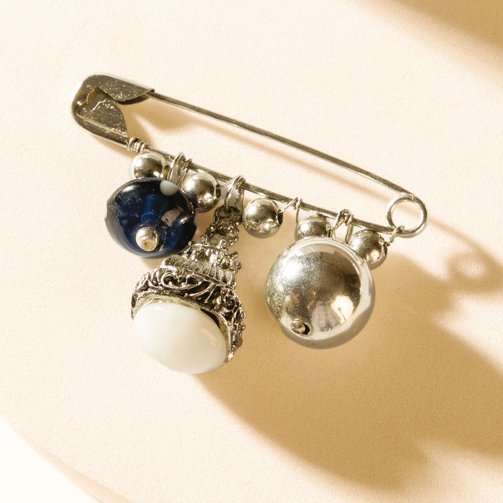 Western Wisp Brooch in Silver Glow