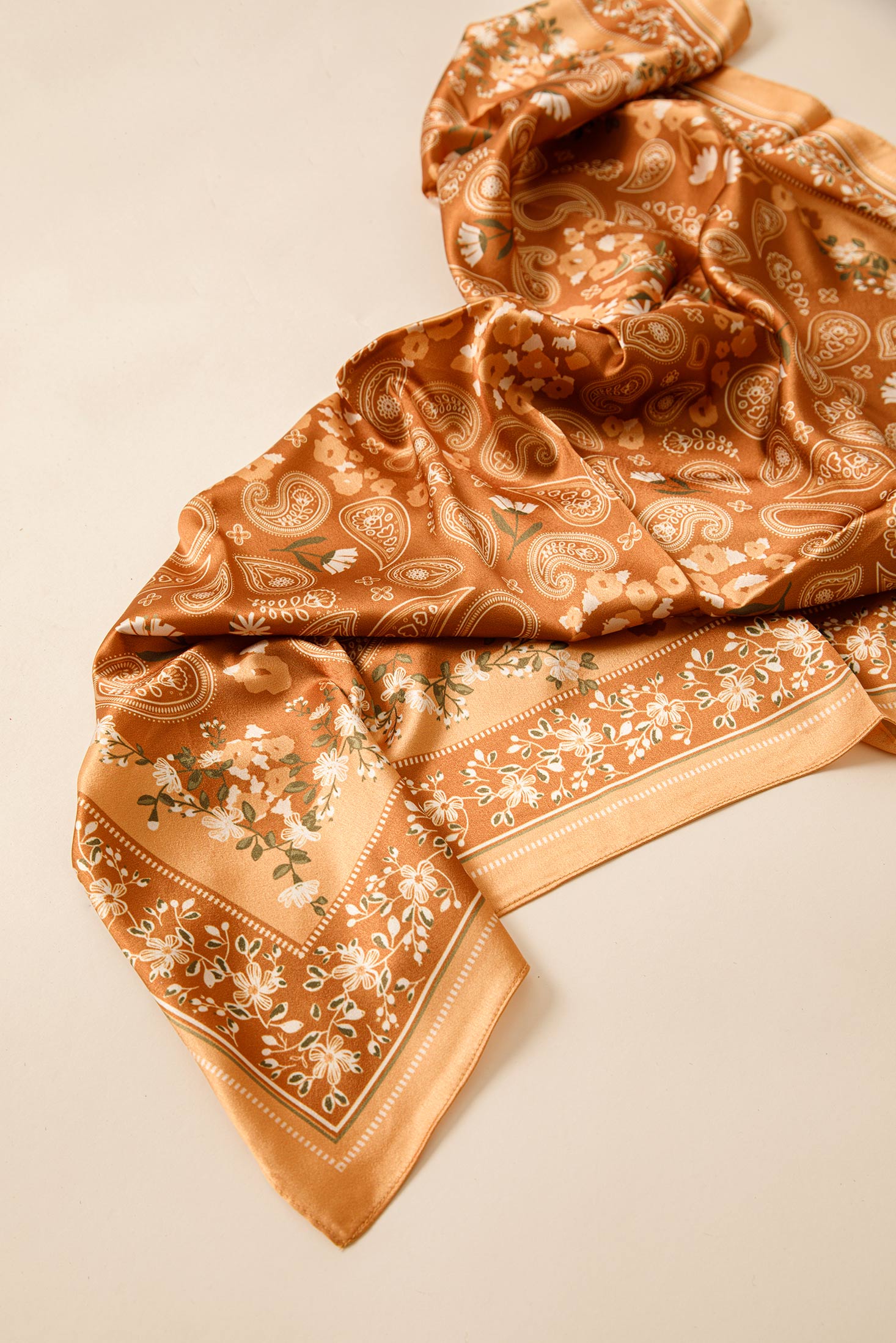 Gihmilla Scarf - Myra USA