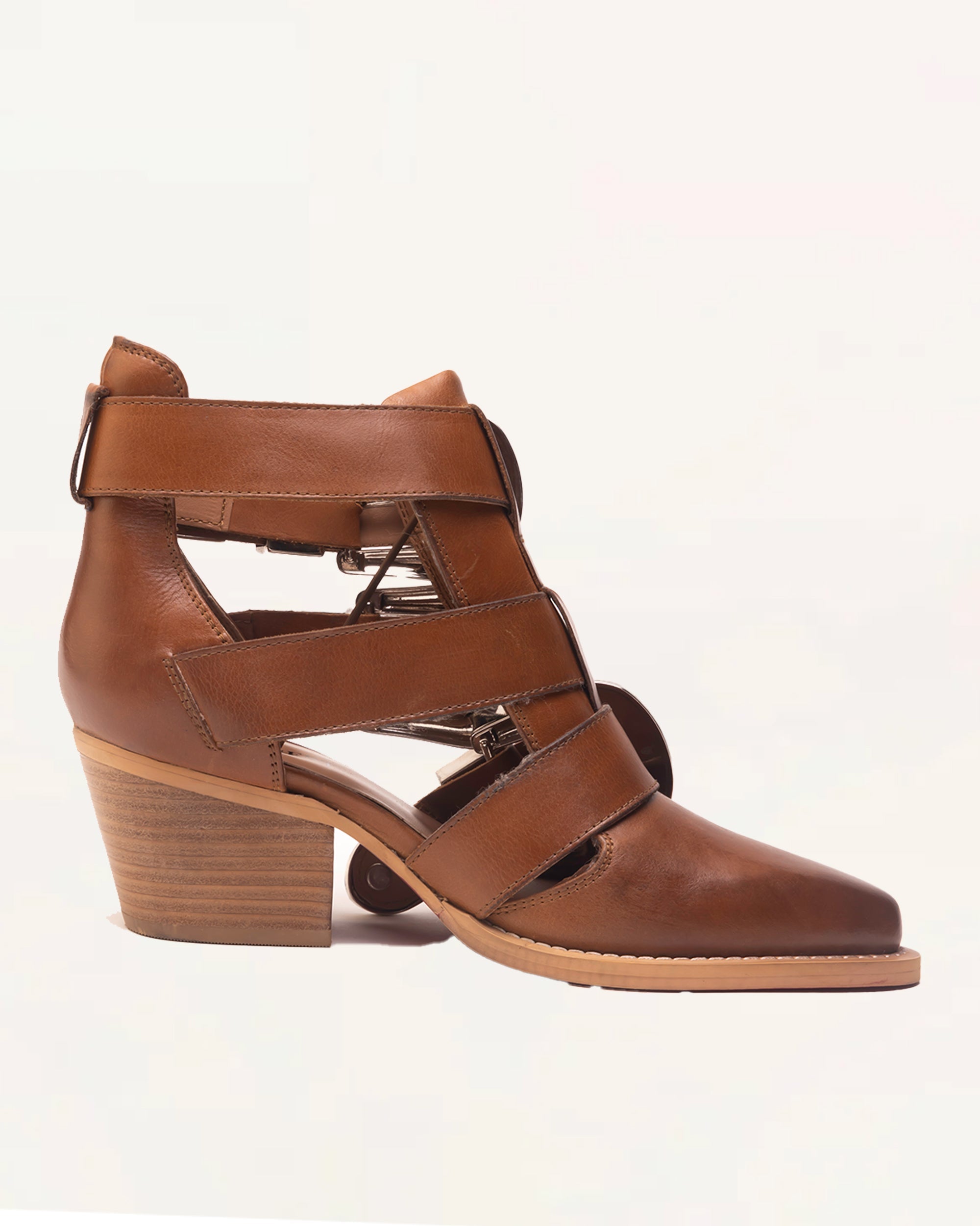 Loyal West Rodeo Ankle Bootie In Calfskin - Bone & Saddle - Myra USA