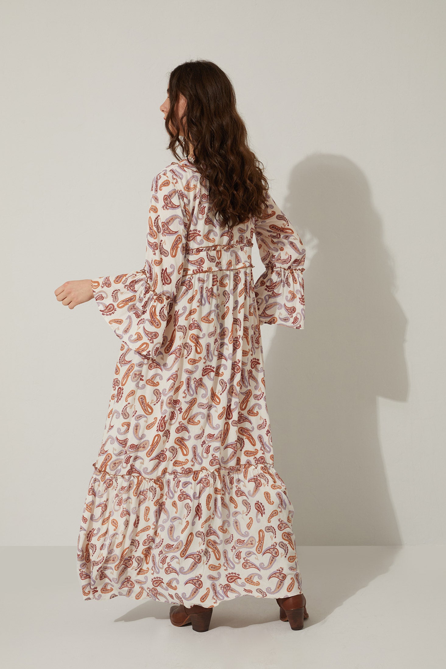 Bohera Carrington V-Neck Full Length Paisley Dress - Myra USA