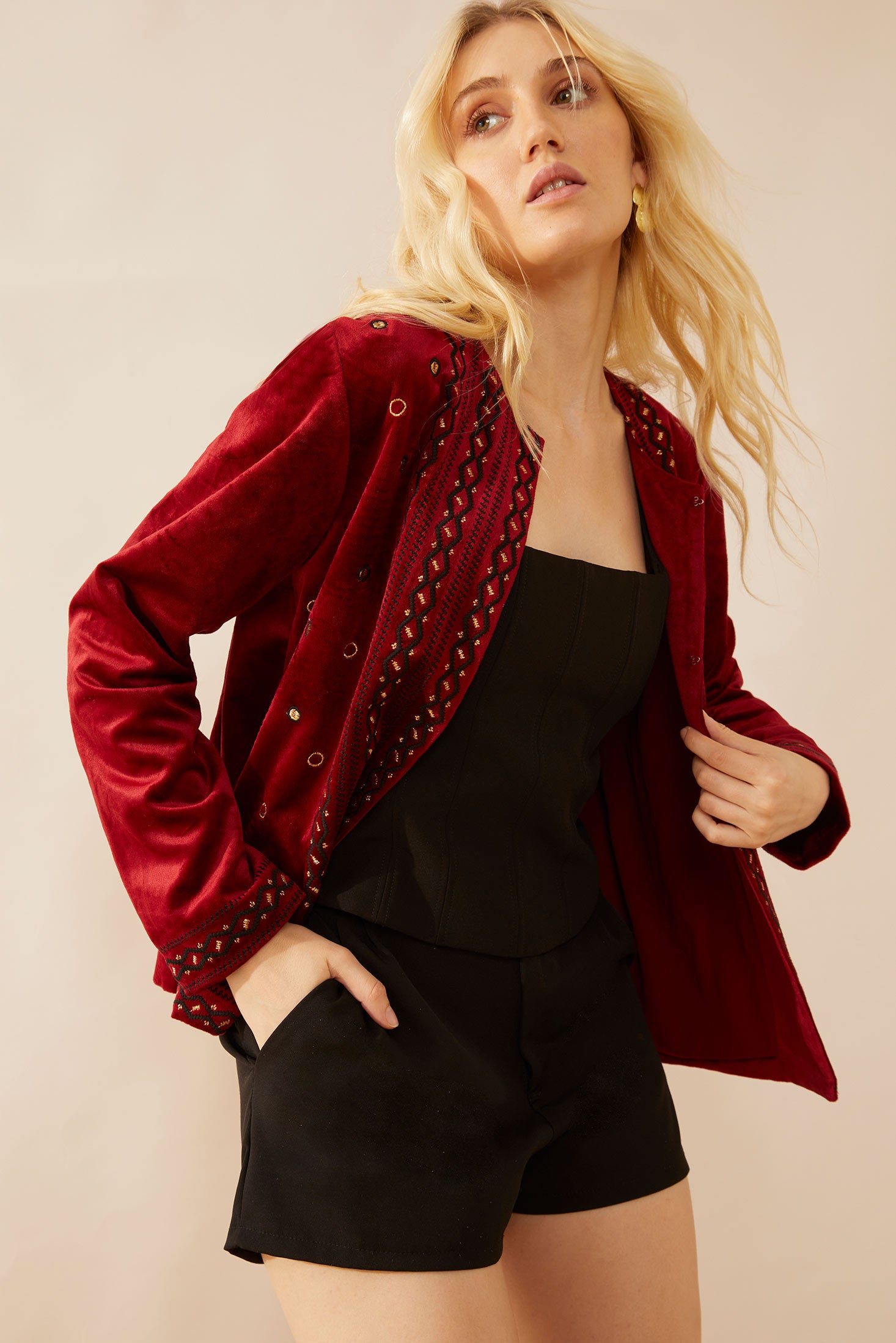 Giovanna Embroidered Dinner Jacket - Myra USA