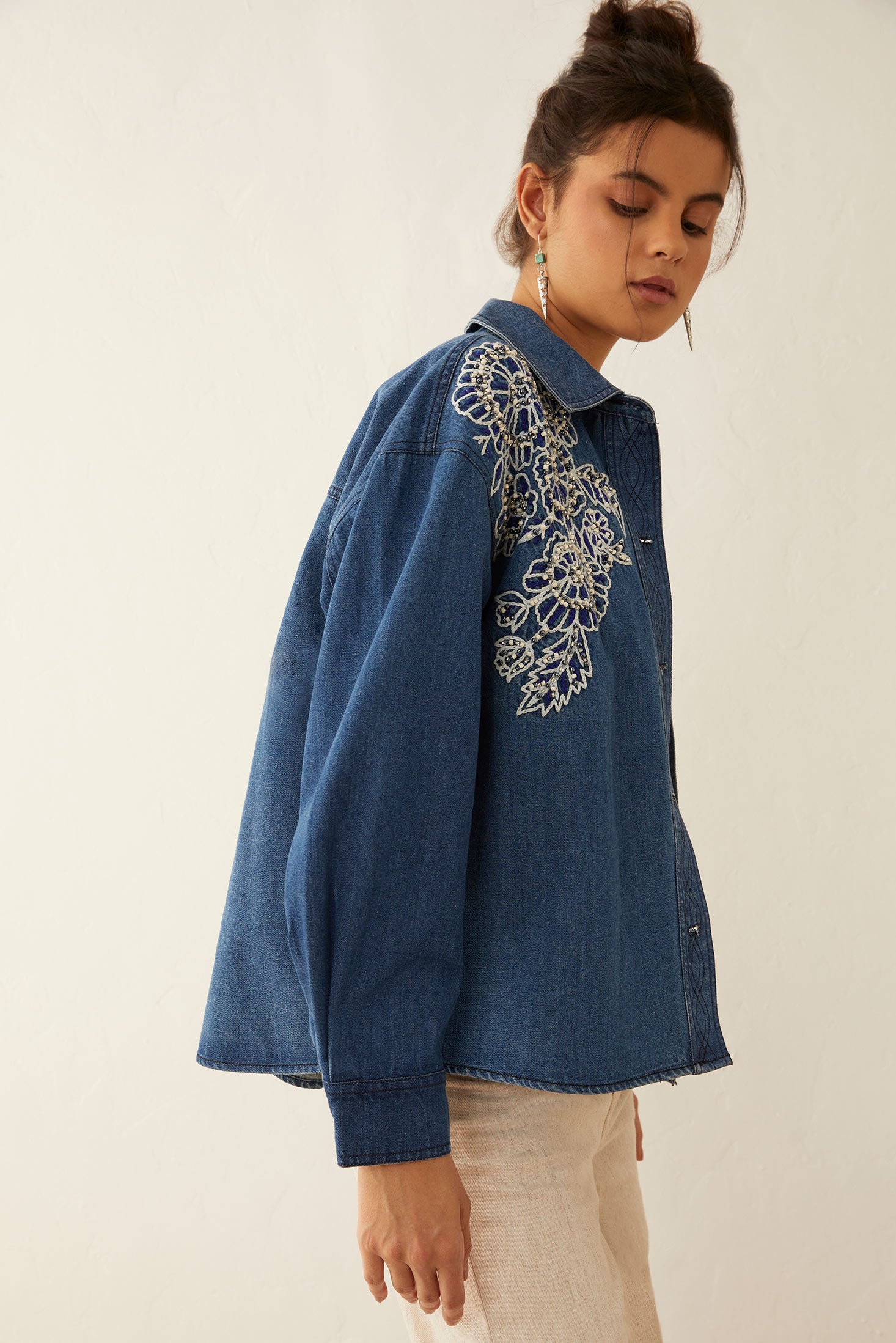 Lindaj Embroidered Jacket - Myra USA