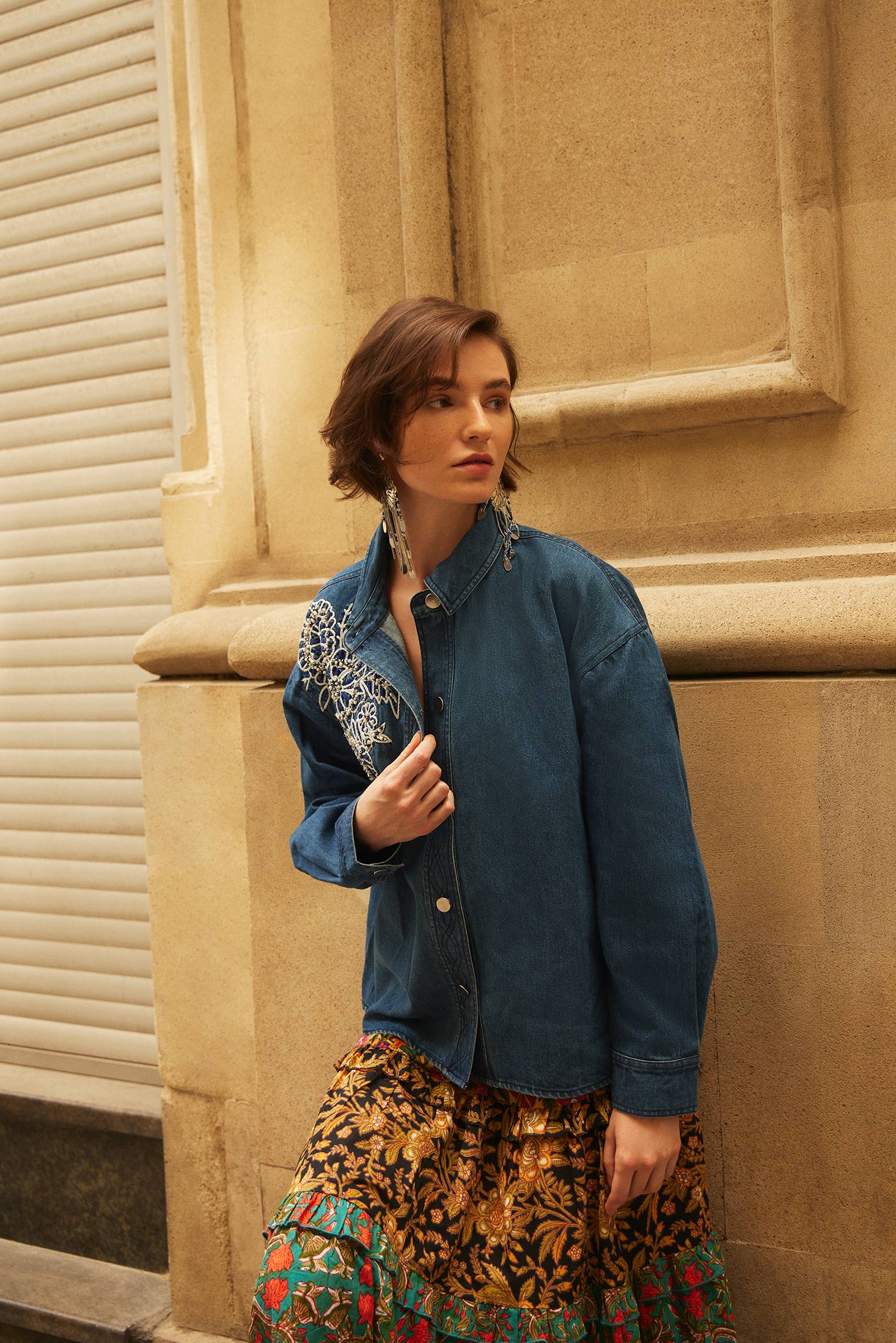 Lindaj Embroidered Jacket - Myra USA