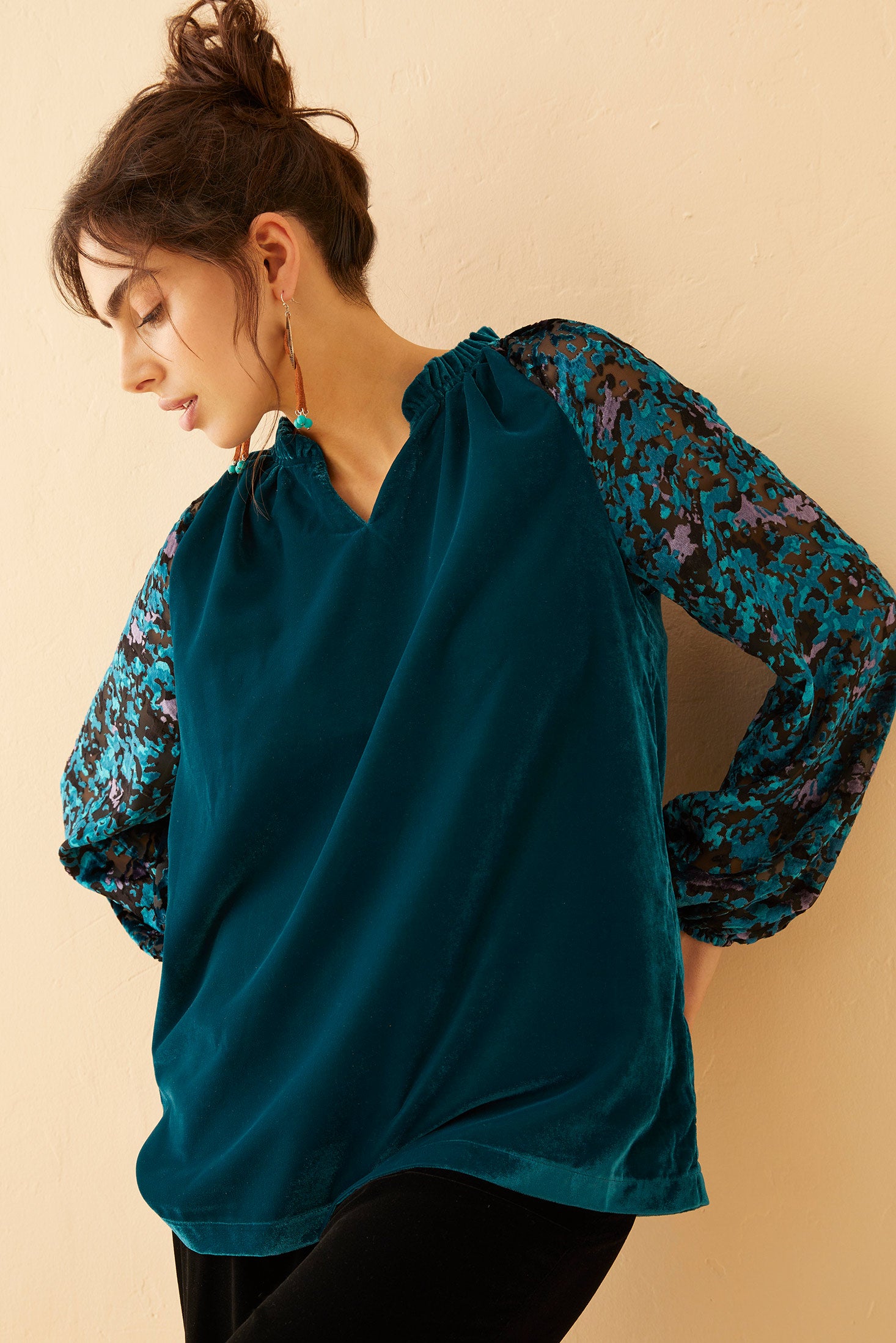 Zandra Velvet V-Neck Top - Myra USA