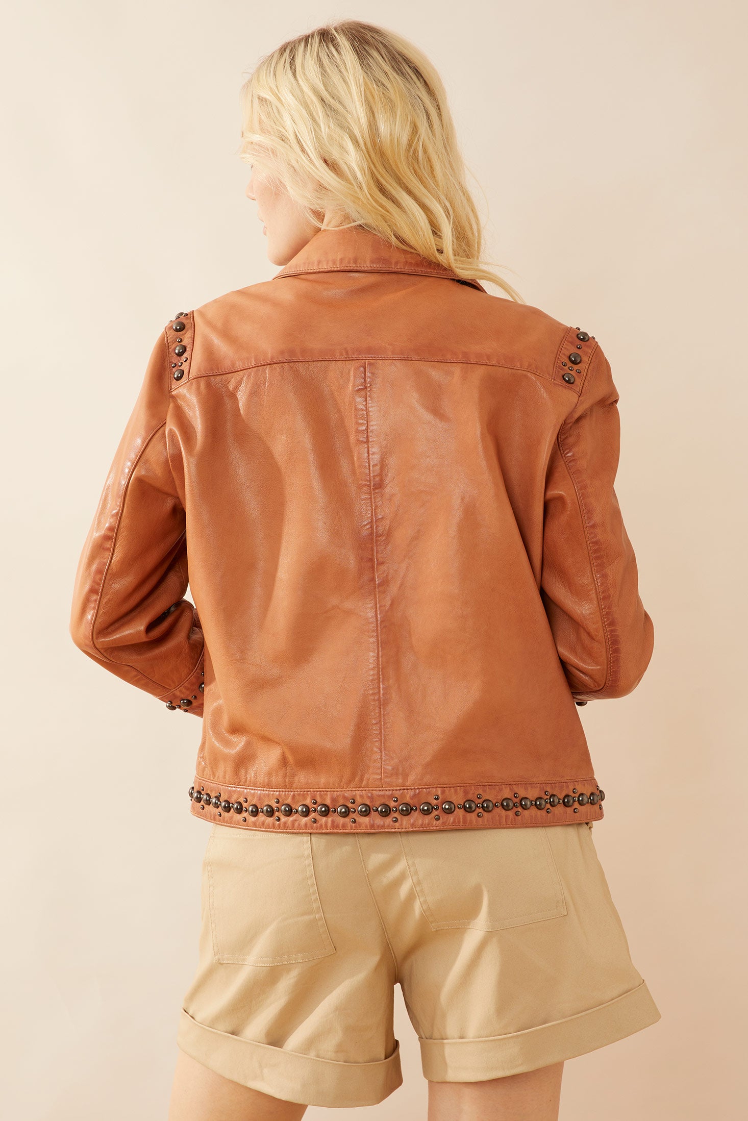 Octavia Jane Leather Jacket in Camel - Myra USA