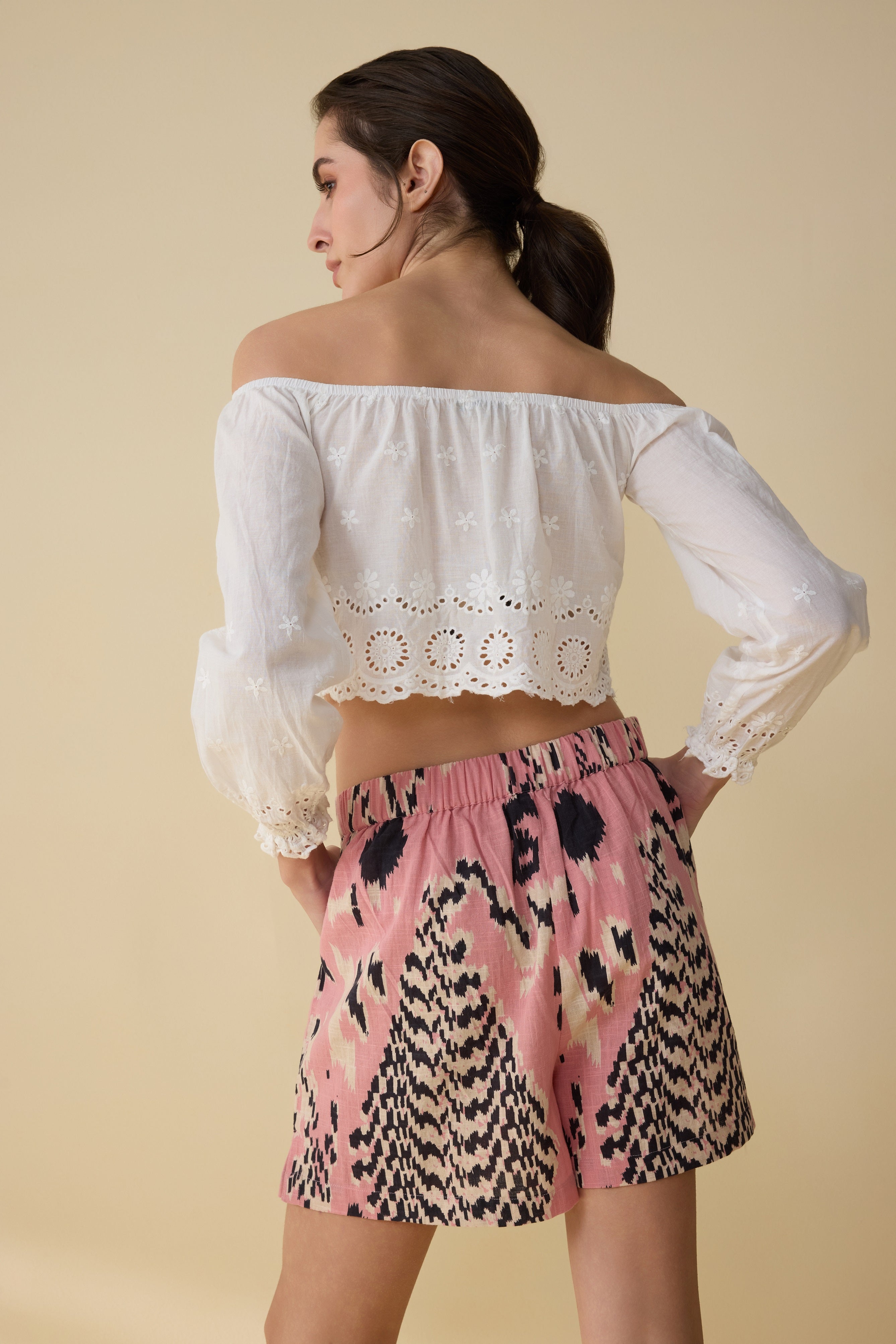 Arrowhead Meadow Shorts In Pink - Myra USA