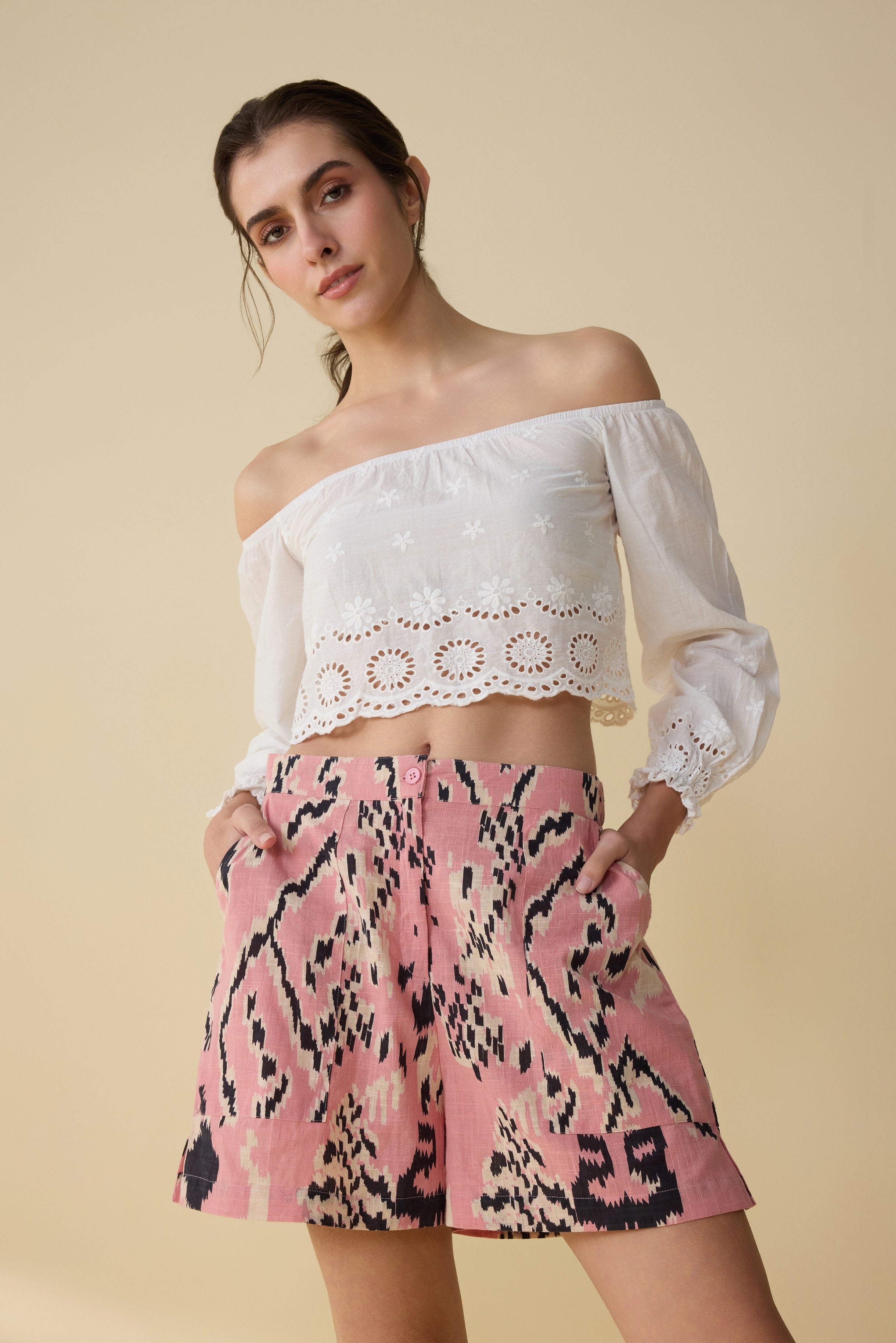 Arrowhead Meadow Shorts In Pink - Myra USA