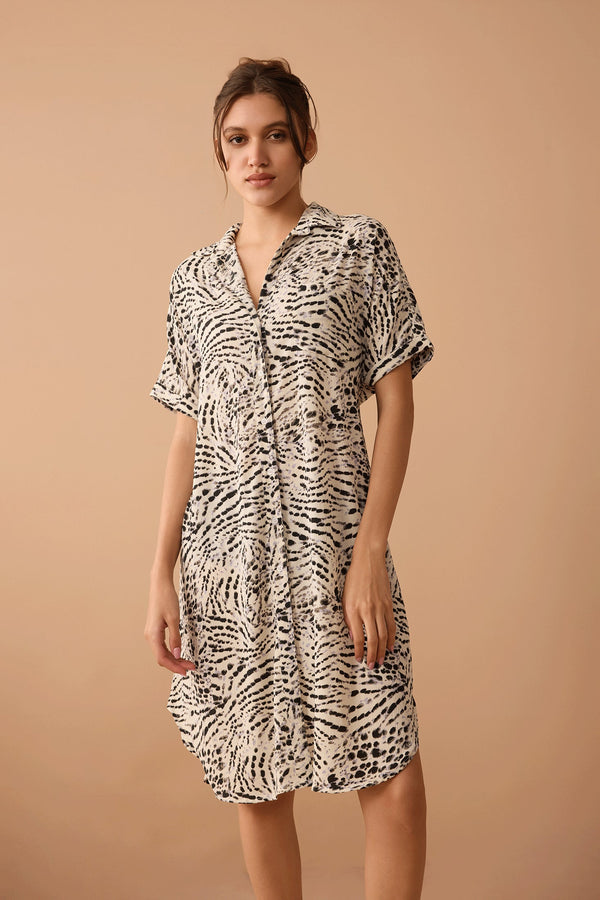 Lauren Shirt Dress in Off White - Myra USA