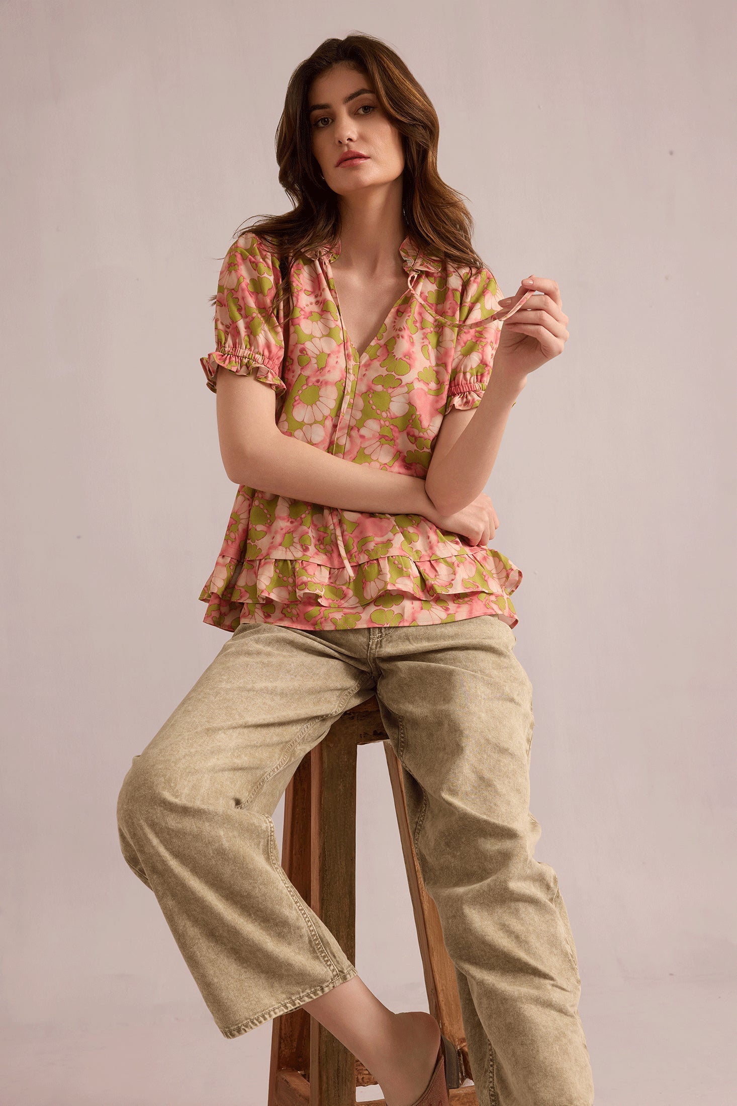 Savannah Floral Love Top In Peach - Myra USA