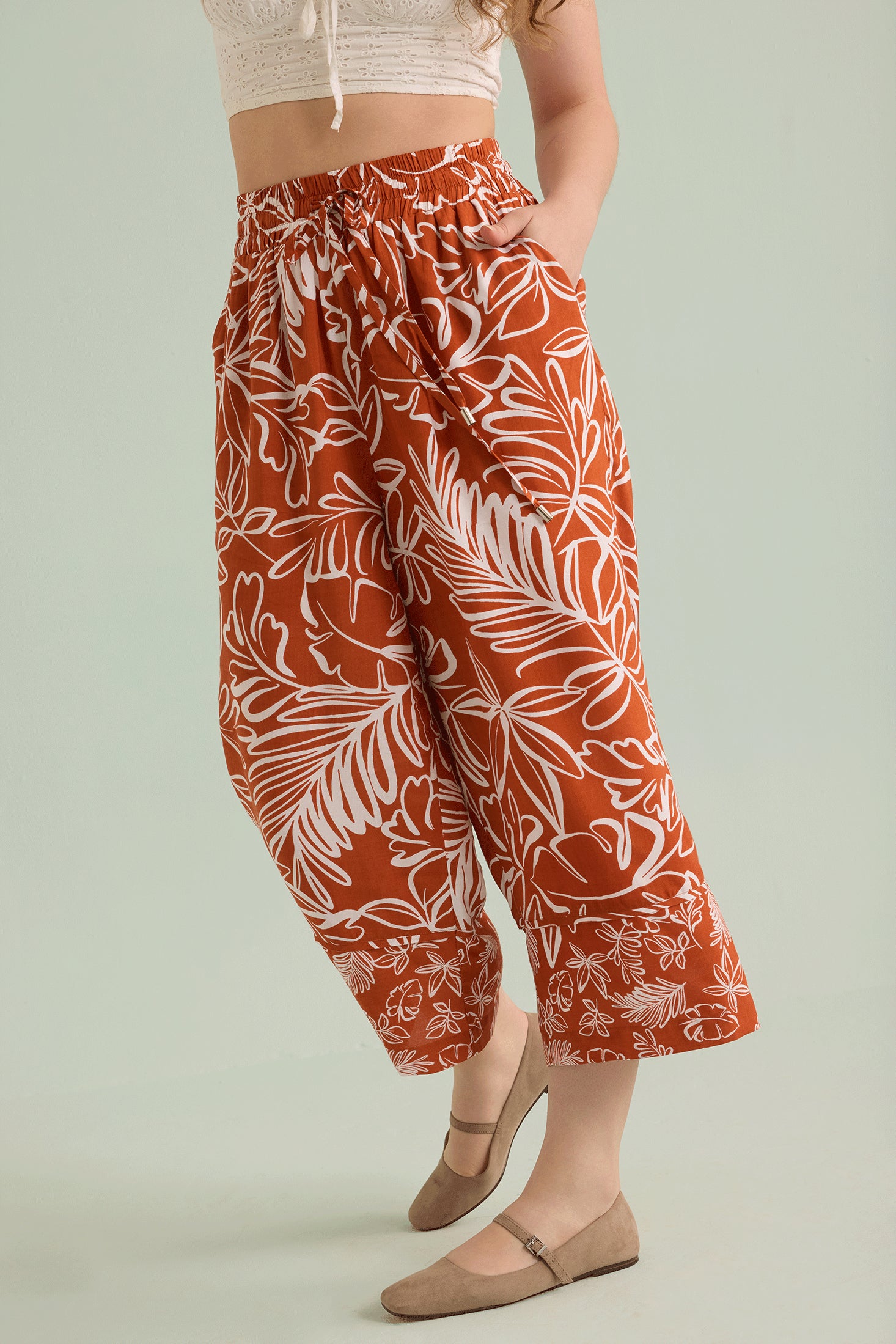 Katelyn Print Pants In Brown - Myra USA