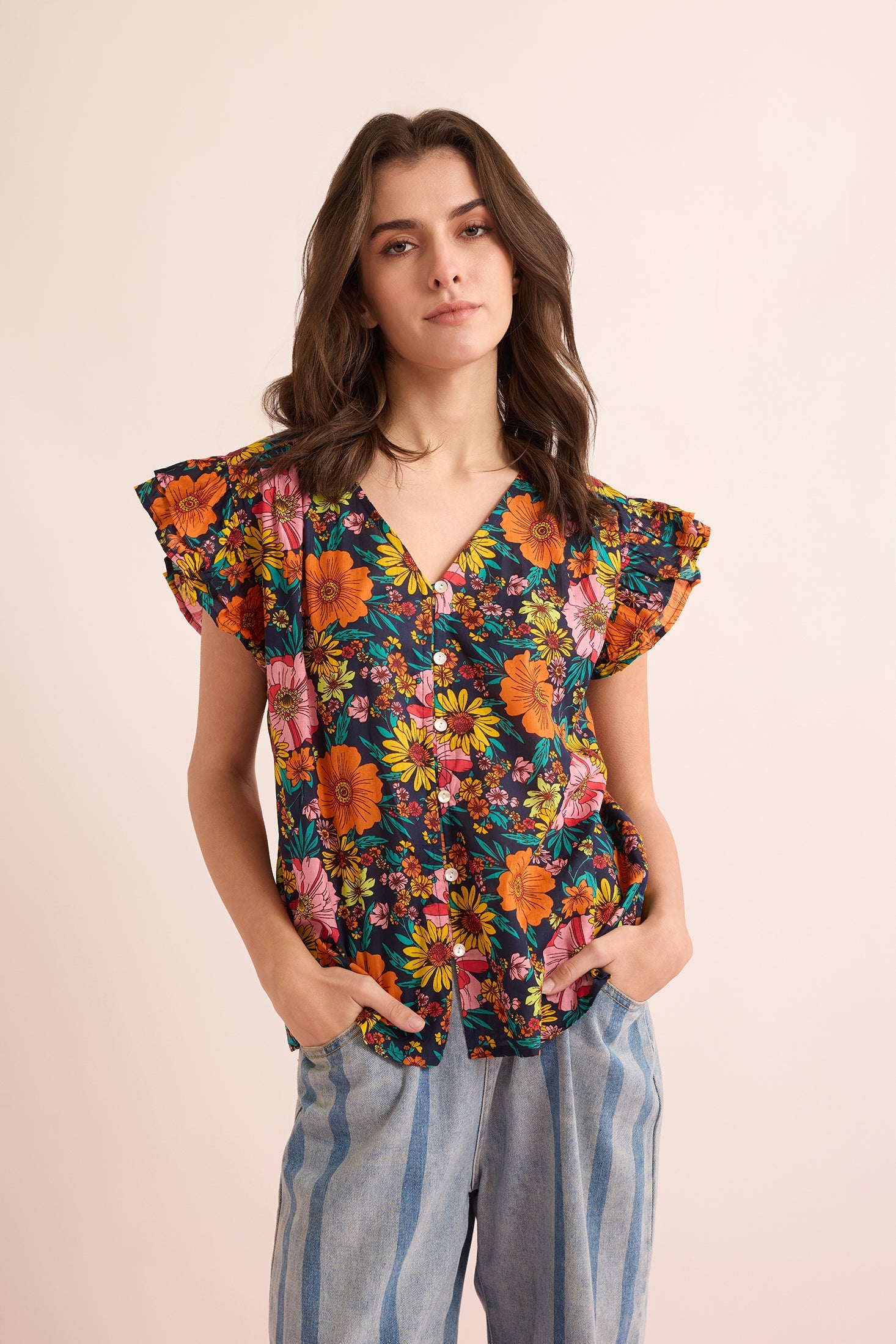 Zoe & Zinnia Floral Top In Multicolor - Myra USA