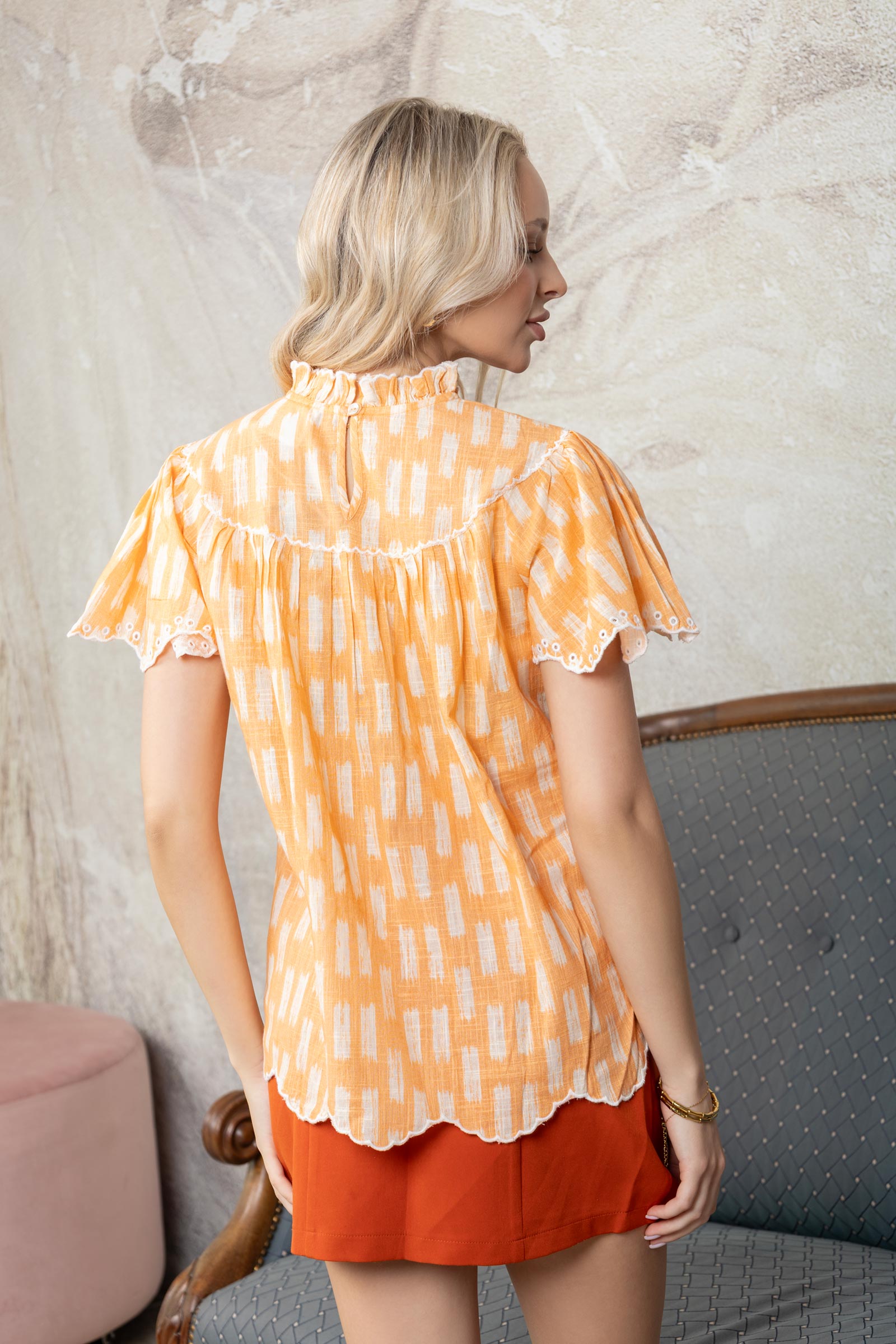 Callista Charm Top In Orange - Myra USA