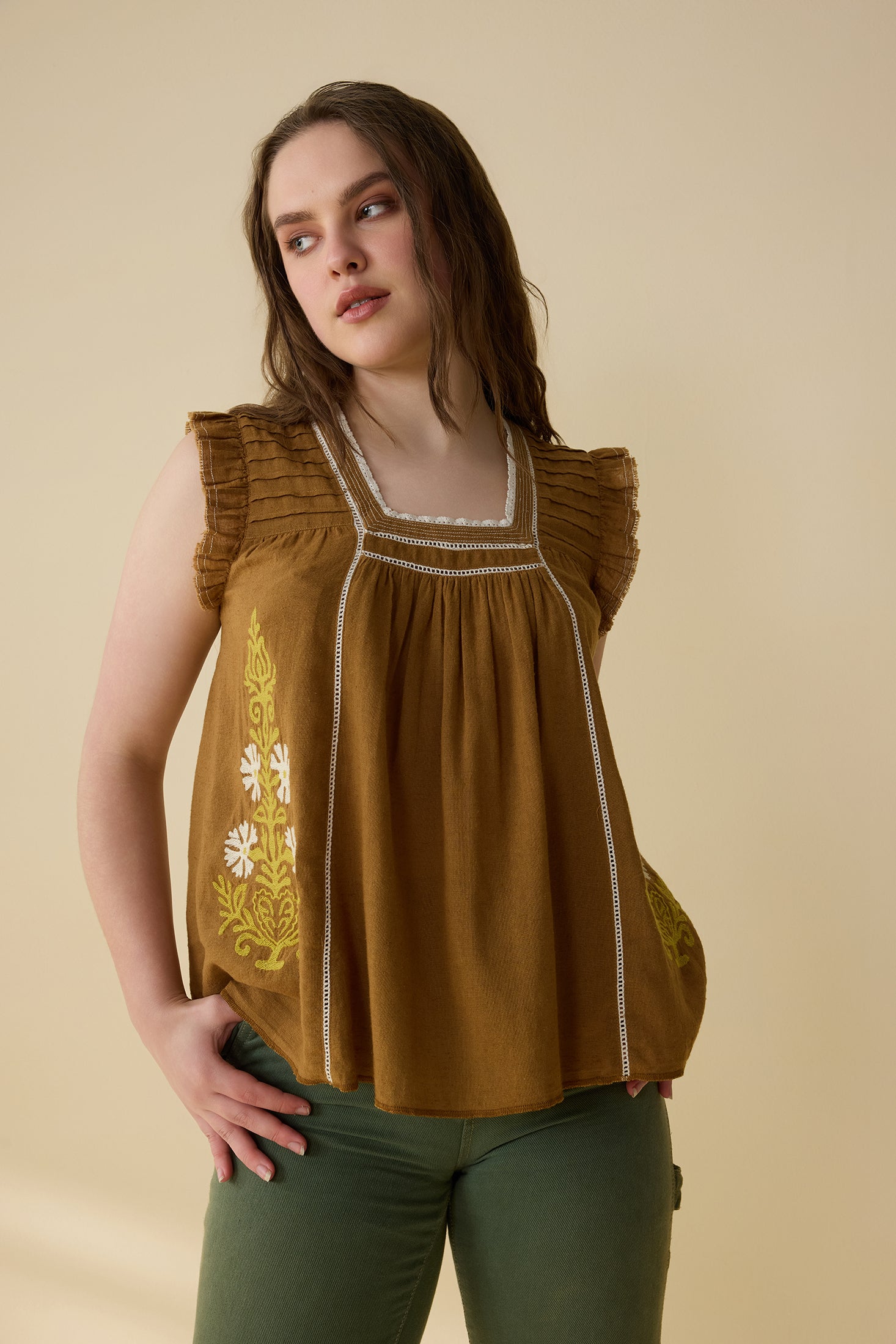 Odessa Whisper Top In Dark Green - Myra USA