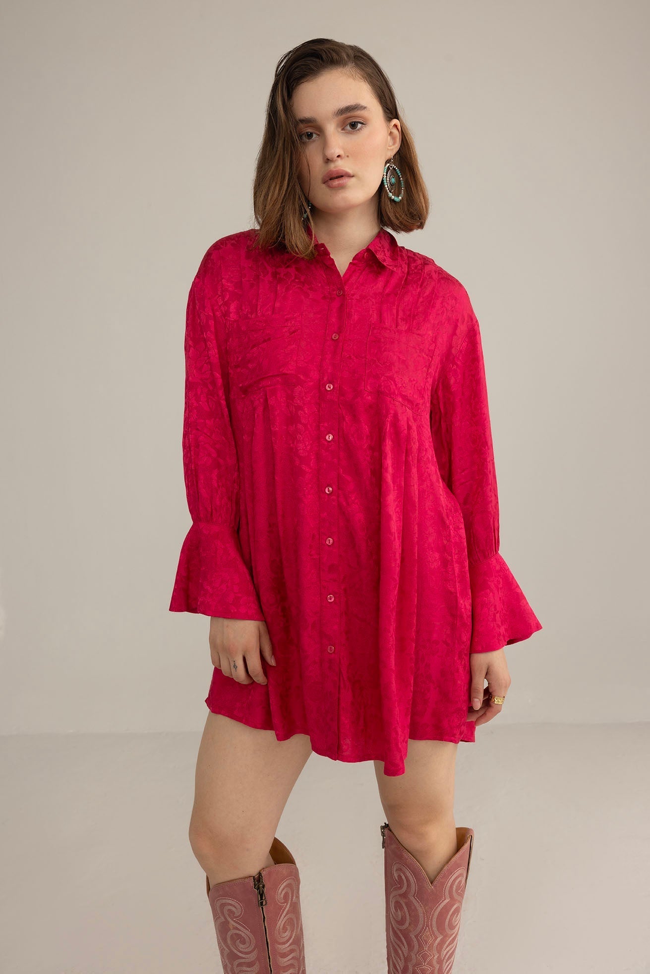 The Elowen Belle Woven Dress in Wine Pink