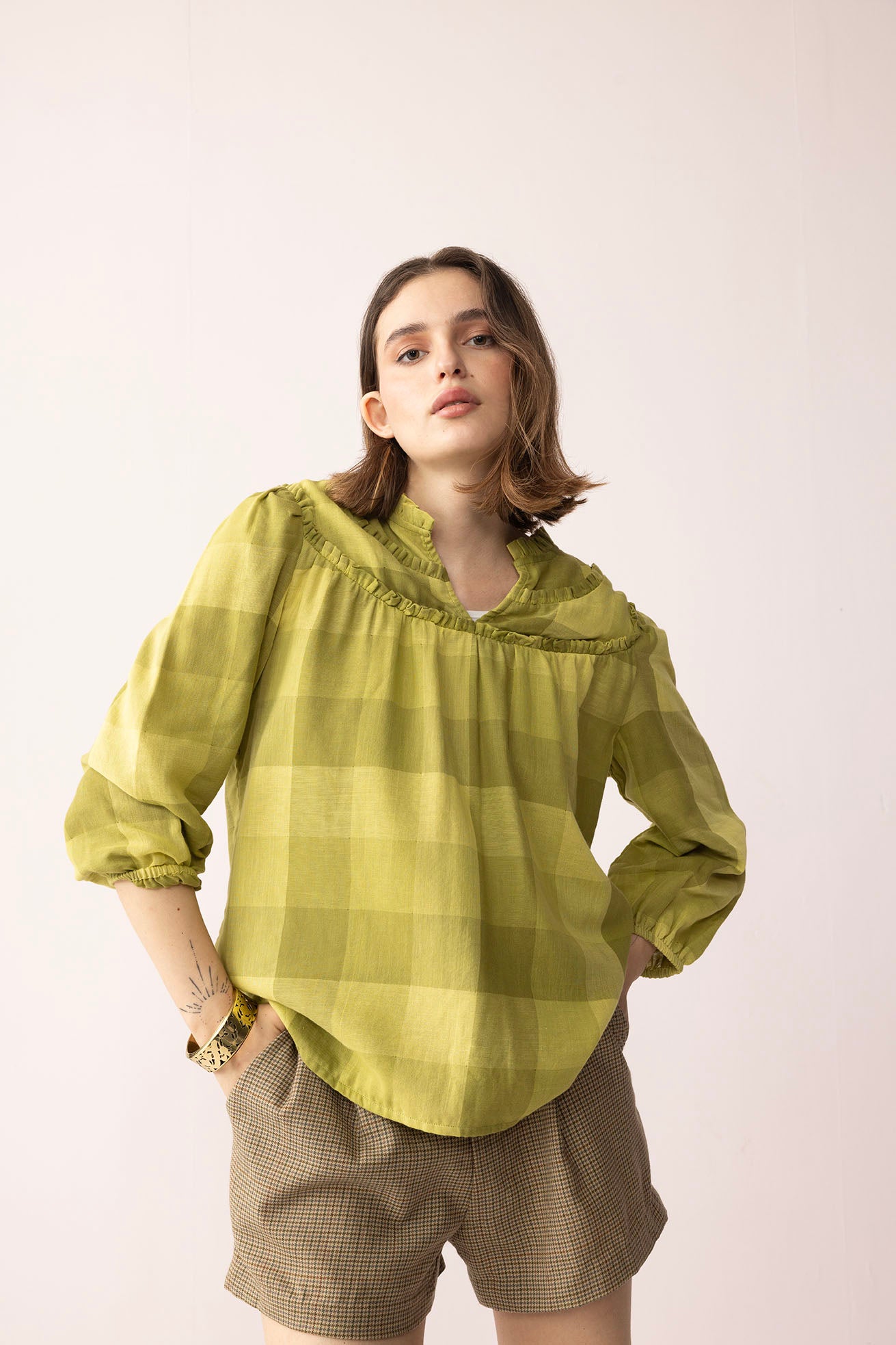 Sweet Auburn Dye Top in Green - Myra USA
