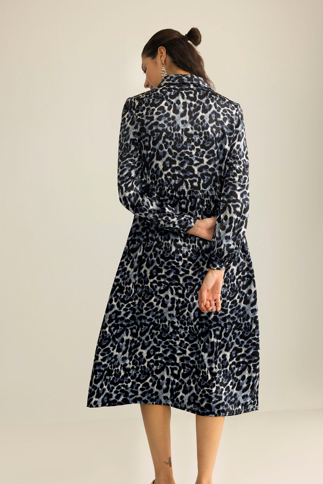 Palm Theory Maxi Dress in Twilight Navy