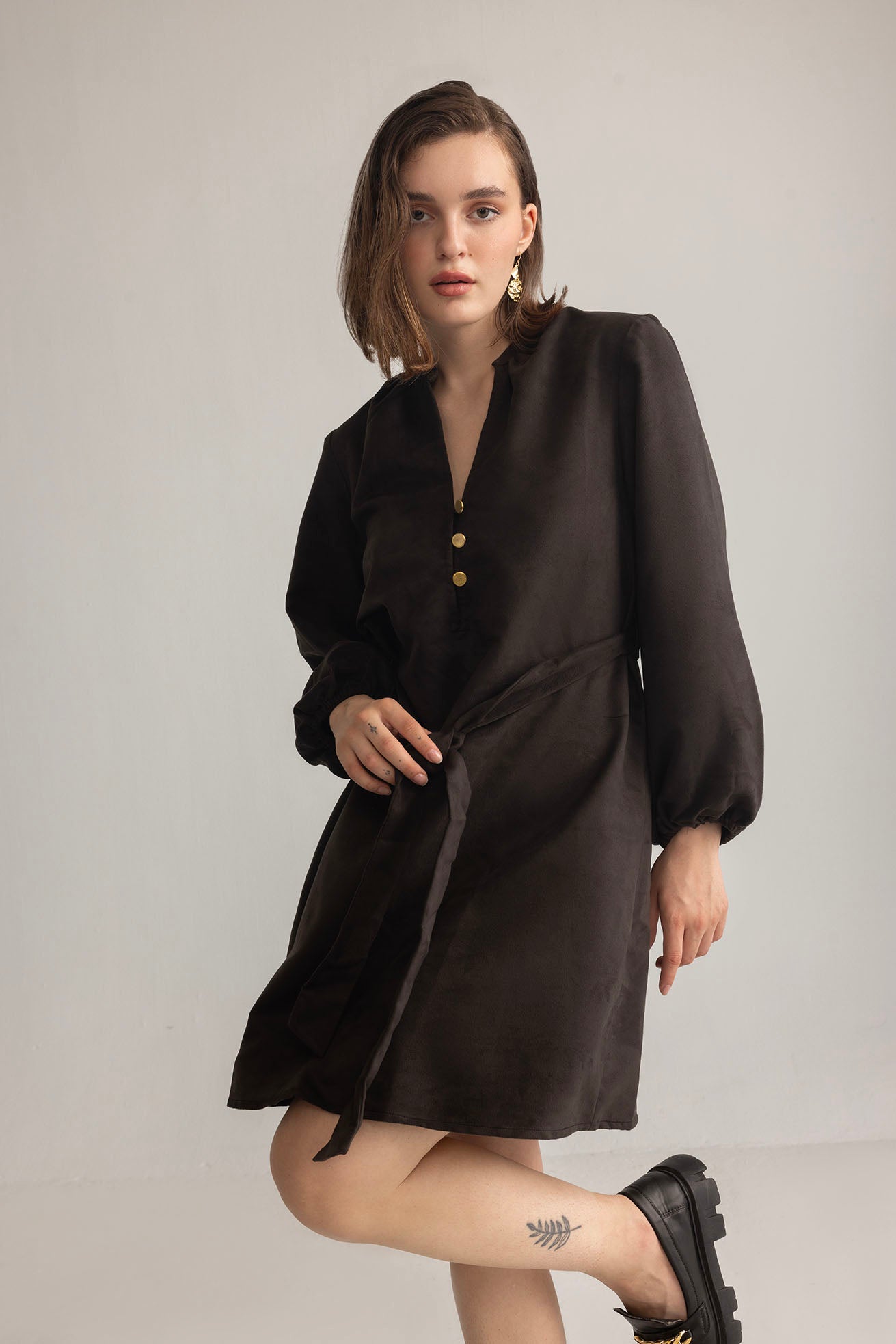 Raven March Shirt Dress in Metal Black - Myra USA