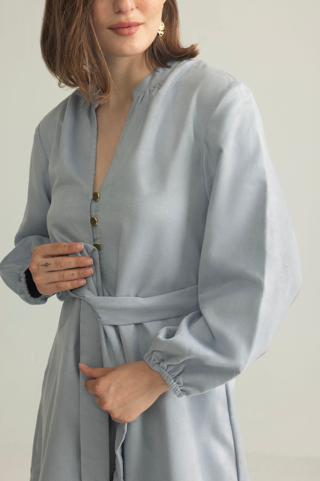 Raven March Shirt Dress in Light Grey - Myra USA