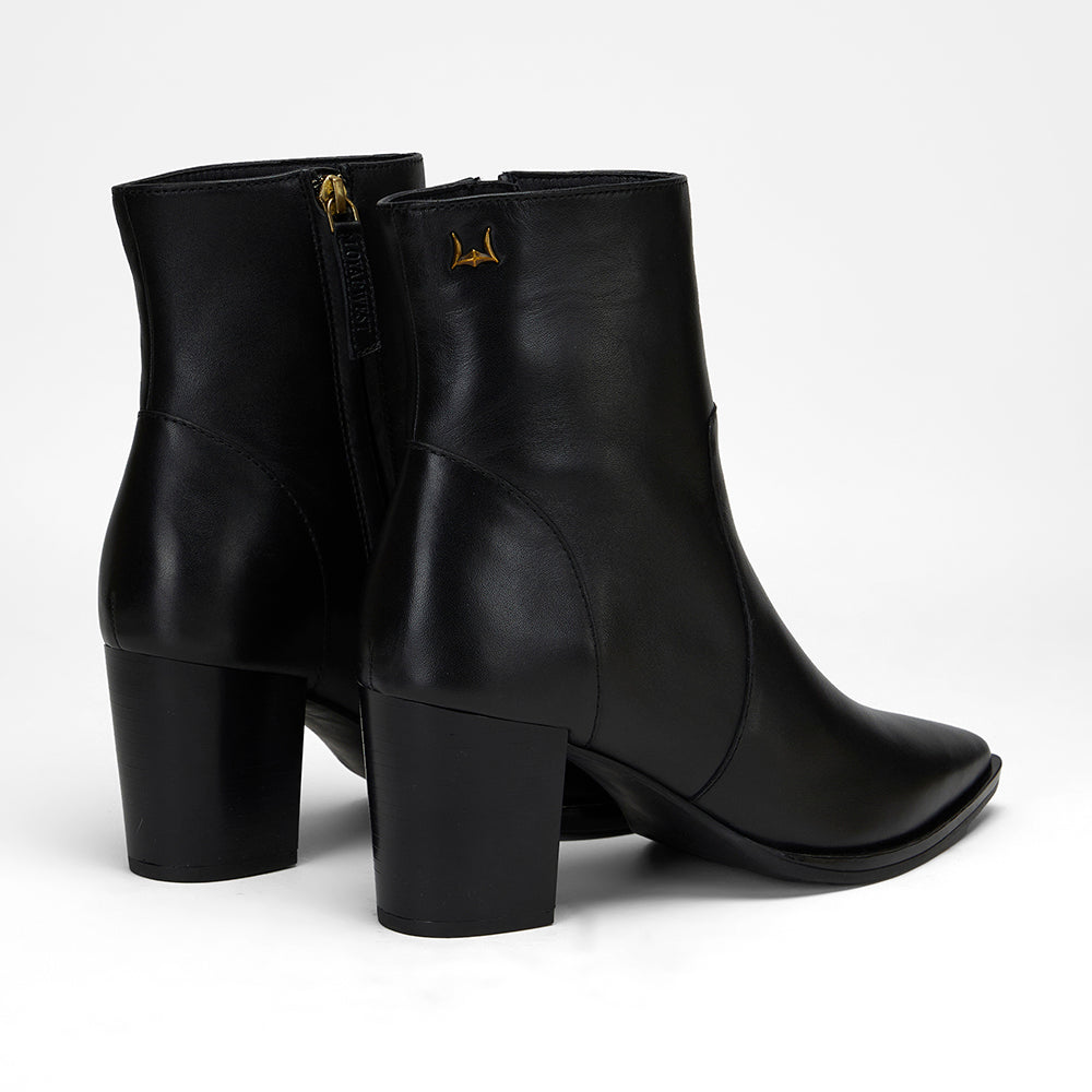 Loyal West POINTED LEATHER BOOTIES - Myra USA
