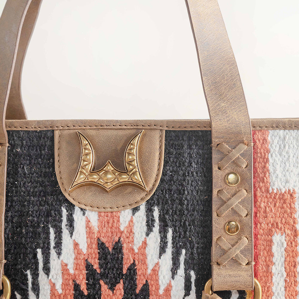 Loyal West Country Medium Bag - Myra USA