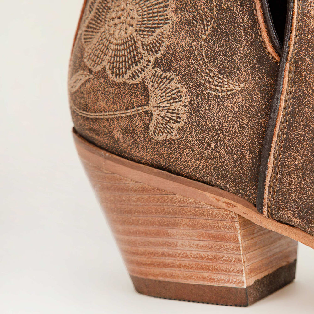 Loyal West South West Booties Brown Calfskin