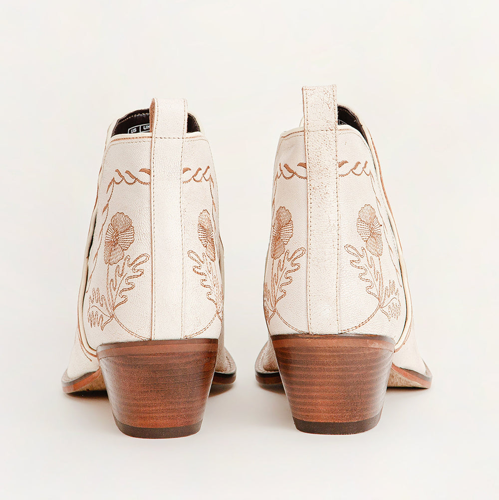 Loyal West South West Booties White Calfskin - Myra USA