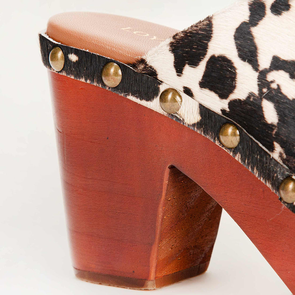 Loyal West Carlotta Trail Clogs Black And White Cowhide - Myra USA
