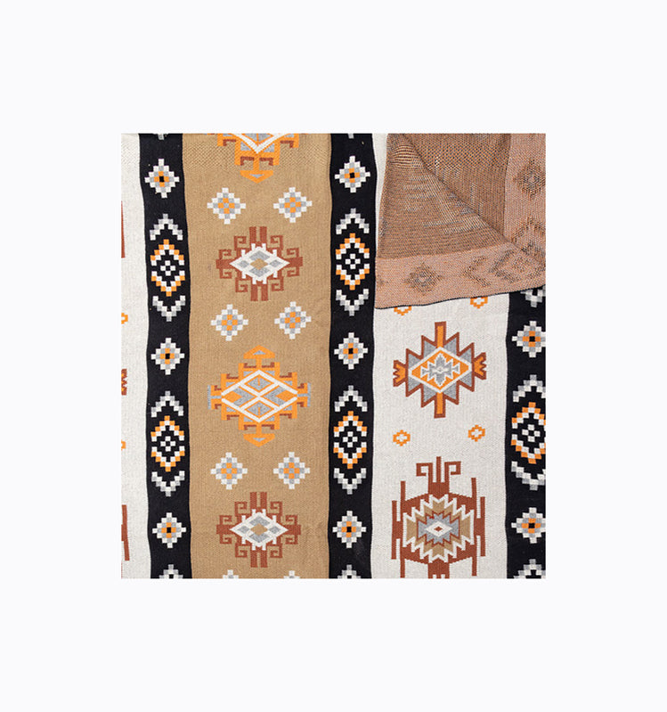 Trisomy Trail Throw - Myra USA