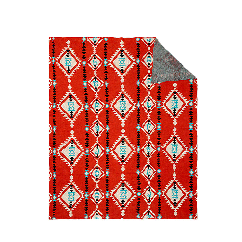 Carla's Pathway Throw - Myra USA