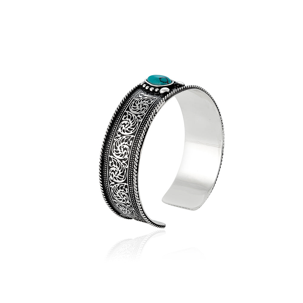 Trianga Falls Cabochon Bracelet - Myra USA