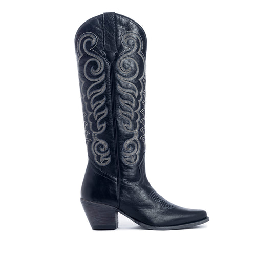 Nalejandra Boots in Ebony - Myra USA