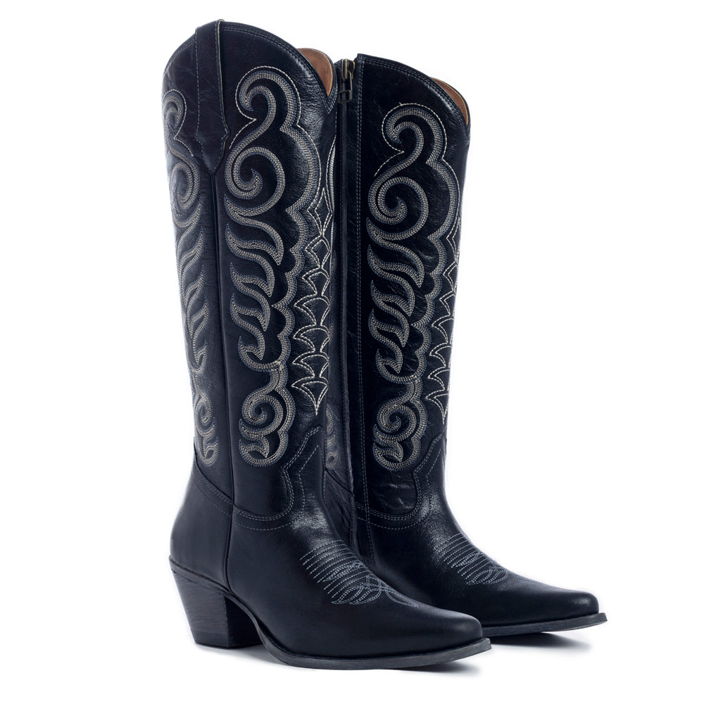 Nalejandra Boots in Ebony - Myra USA