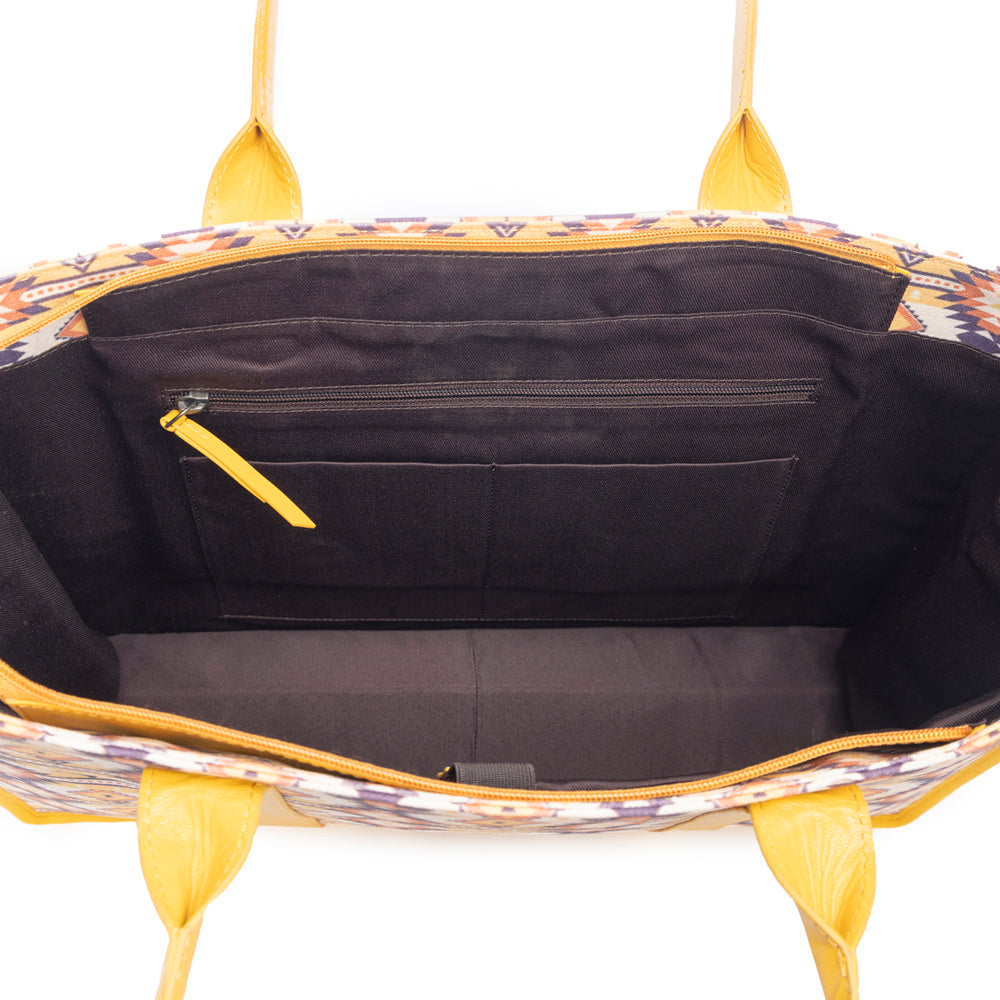 Mynora Springs Weekender Bag - Myra USA