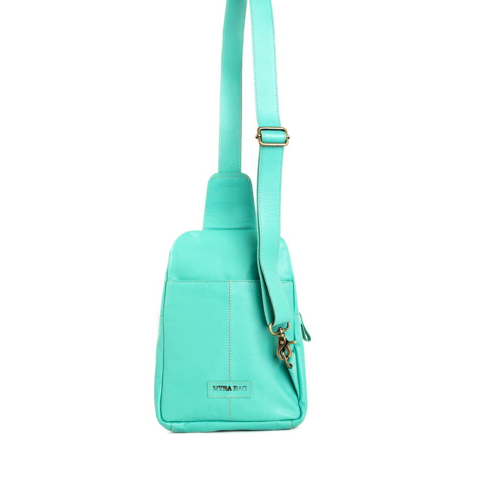 Willow Canyon Sling Bag In Turquoise - Myra USA