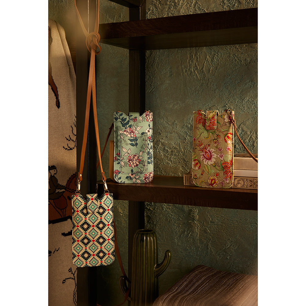 Heart Grove Small Crossbody Bag - Myra USA
