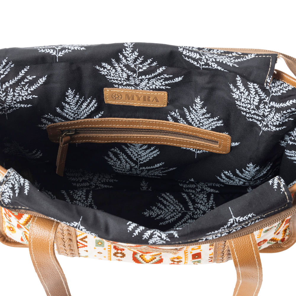 Mesa Flight Tote Bag In Brown & Red - Myra USA