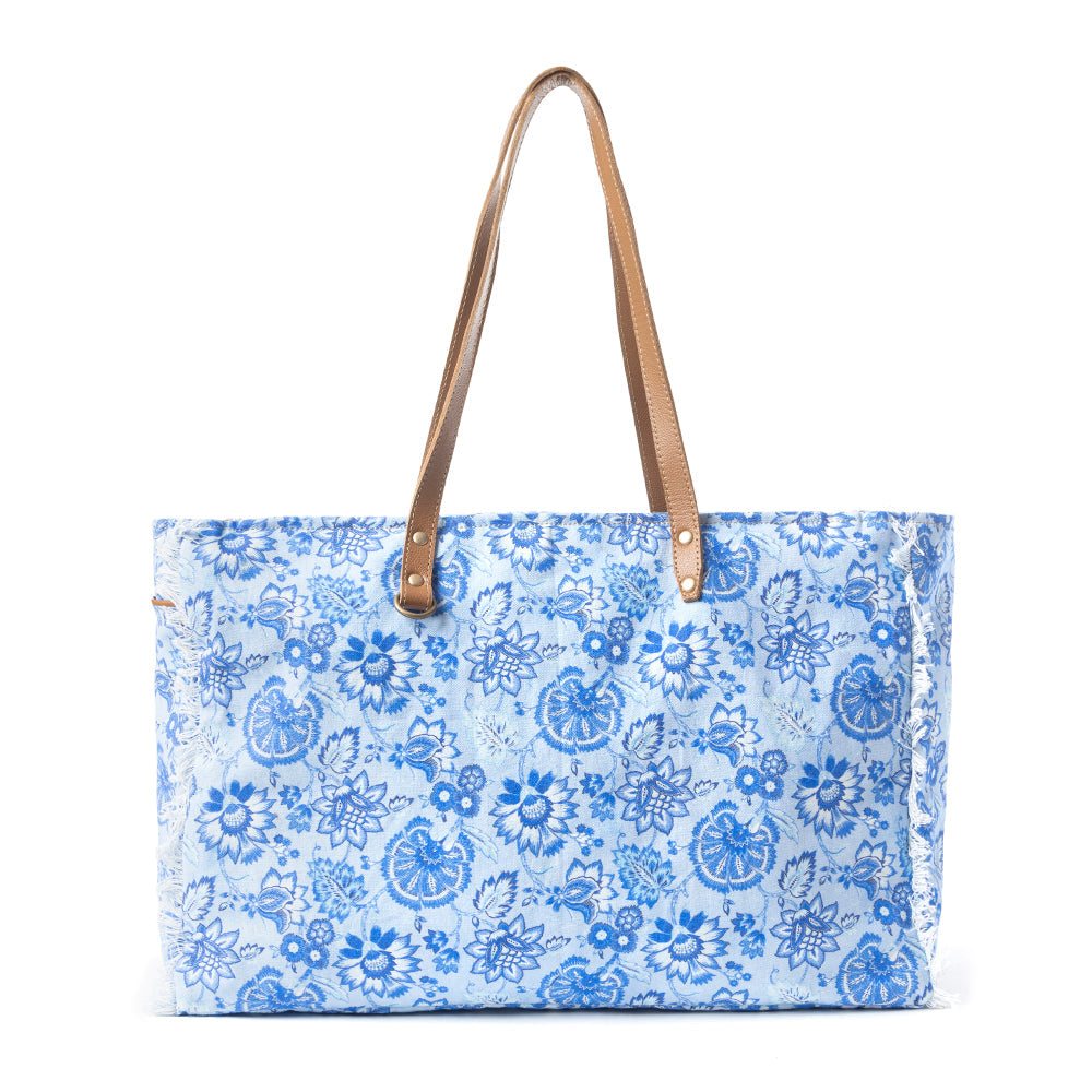Delft Garden Weekender Bag In Blue - Myra USA