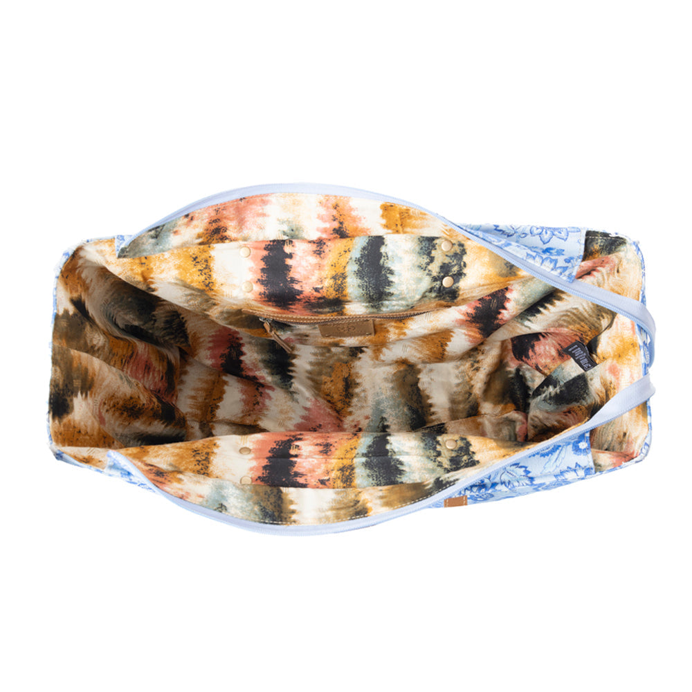 Delft Garden Weekender Bag In Blue