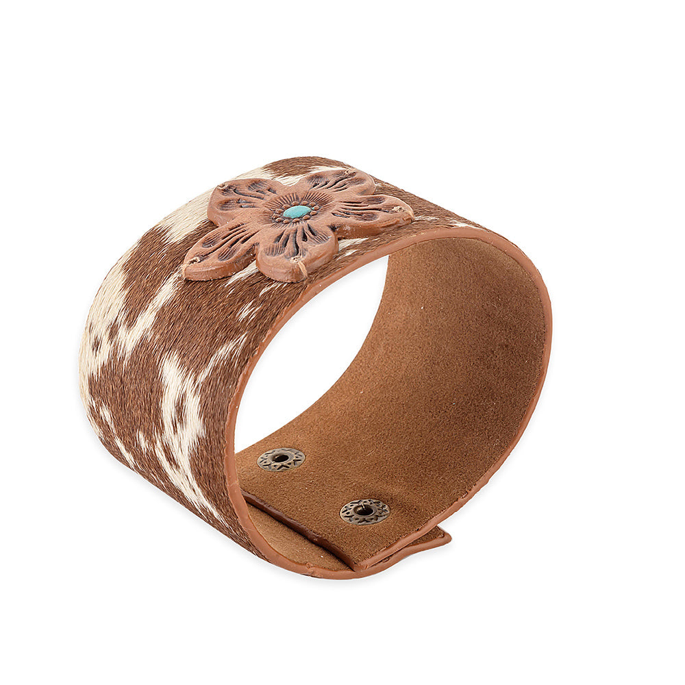 Stella Flower Cuff Bracelet - Myra USA