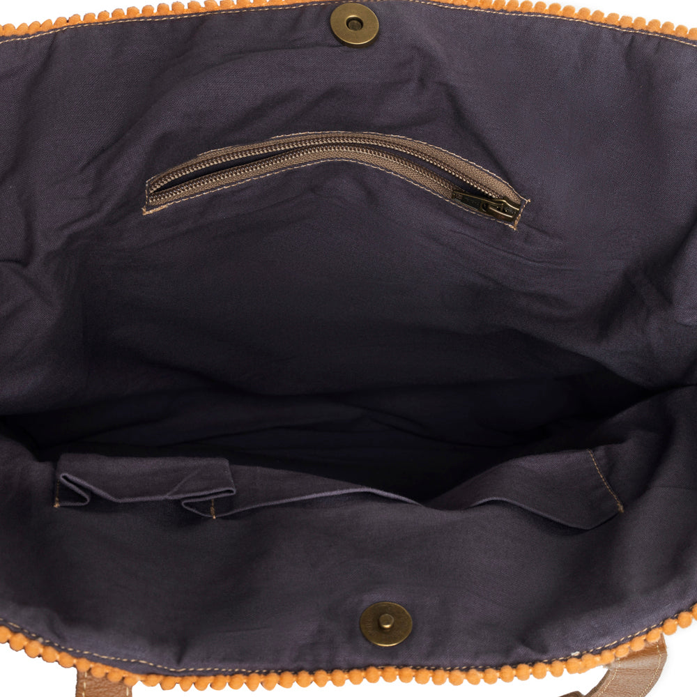 Golden Rise Paisley Tote Bag - Myra USA