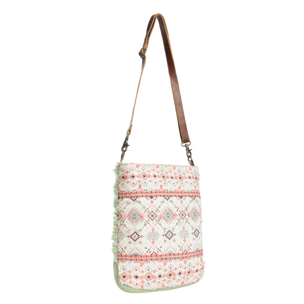 Tres de Quatro Messenger Bag - Myra USA