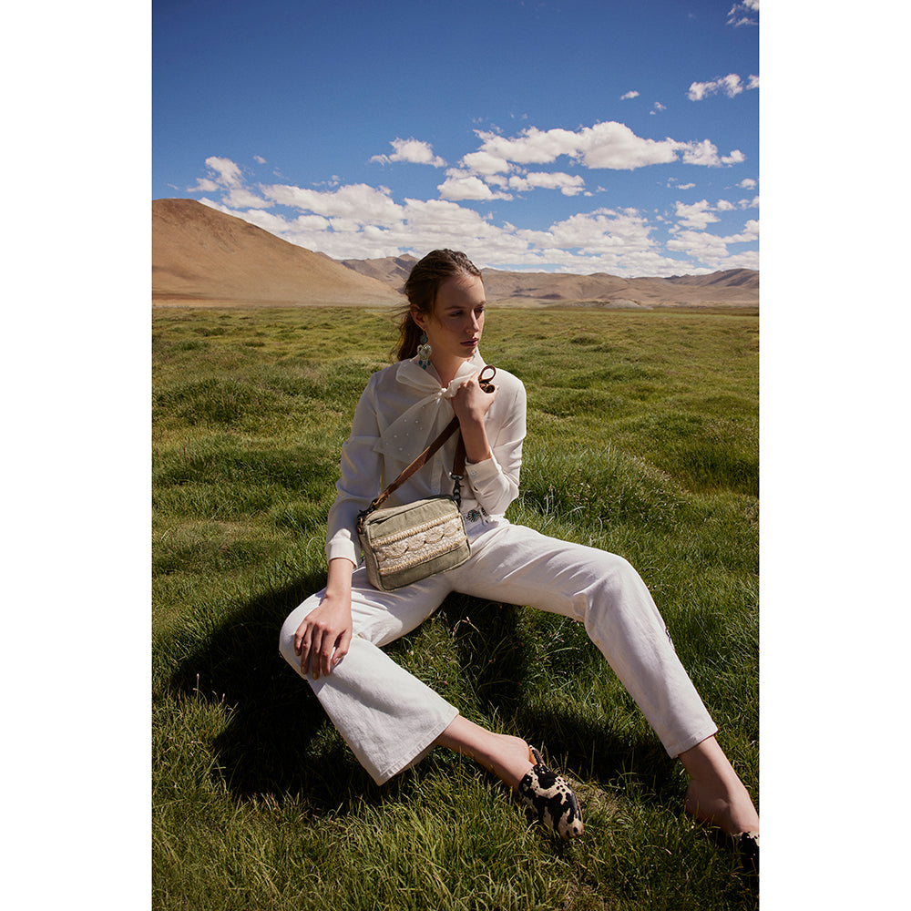 Desert Sage Dreams Petite Messenger Bag - Myra USA