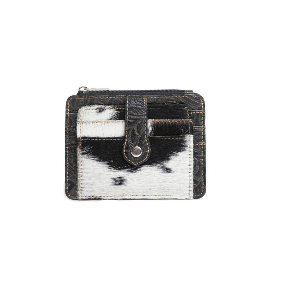 Wonder Trail Credit Card Wallet in Black - Myra USA