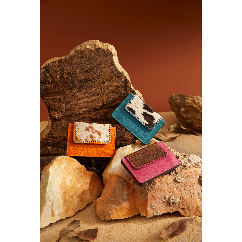 Brite Canyon Credit Card Holder in Orange - Myra USA