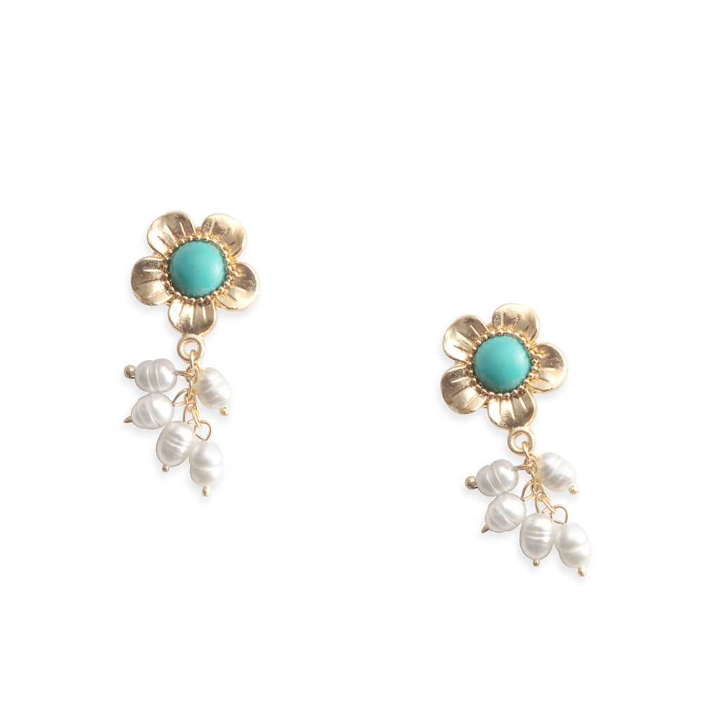 Blossom Pearls Earrings In Blue - Myra USA