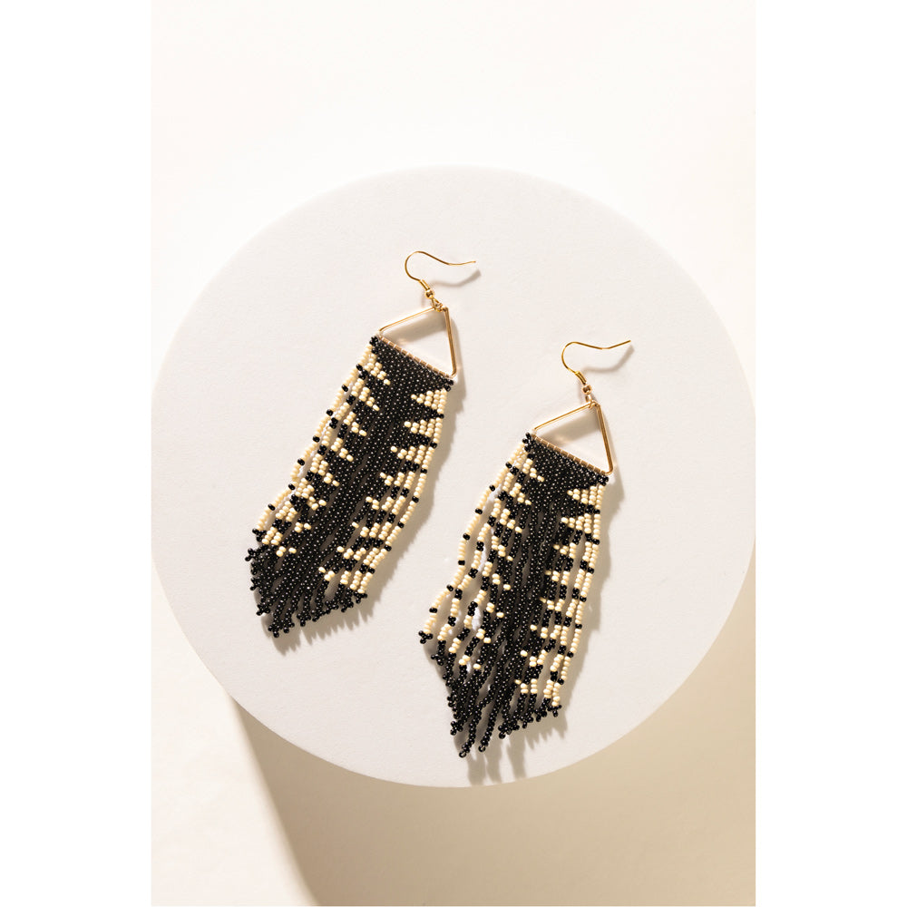 Luce en Luce Beaded Earrings In Black And White - Myra USA