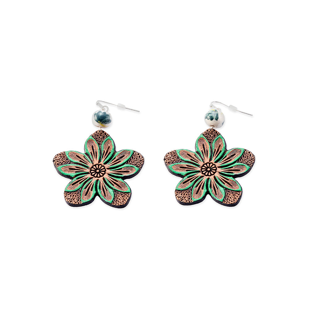 Lovely Bloom Earrings In Green - Myra USA