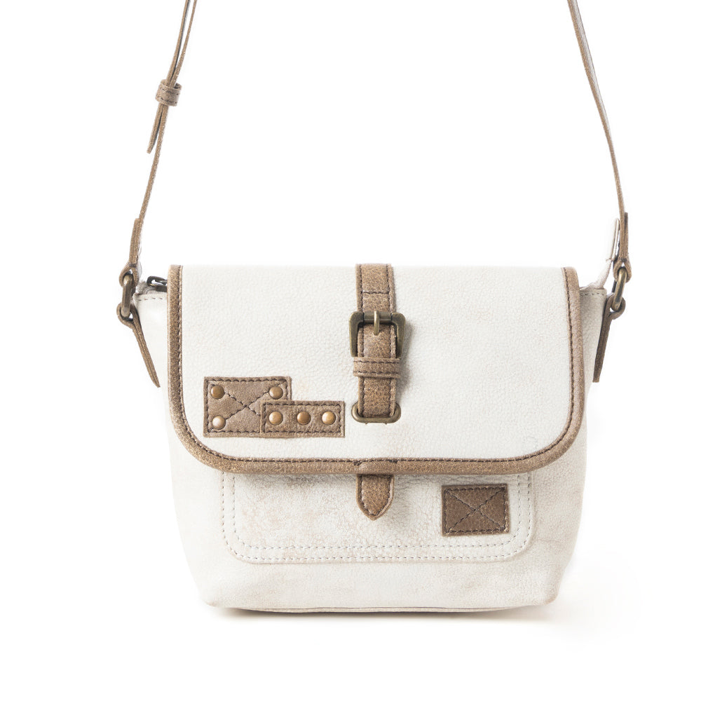Kellington Ranch Crossbody Bag In Off White - Myra USA