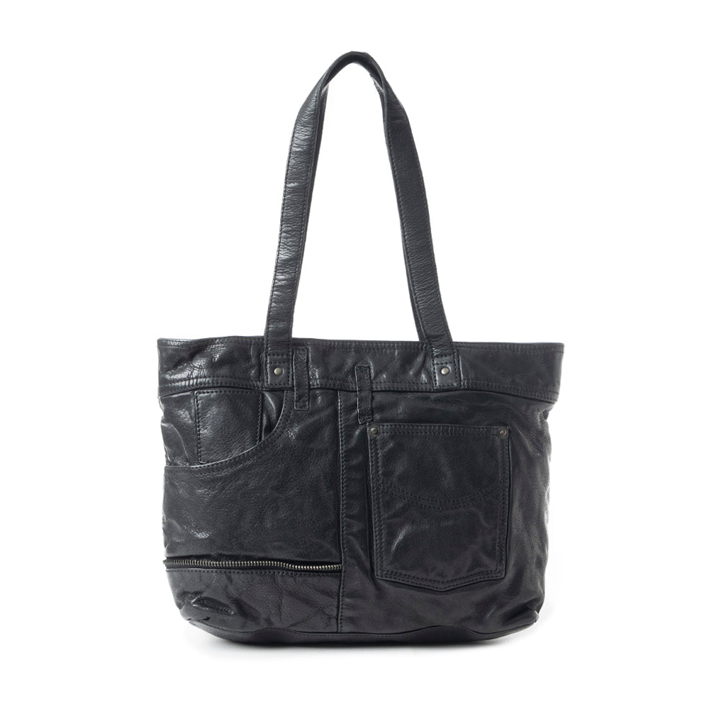 Lapiera Mountain Shoulder Bag In Black - Myra USA