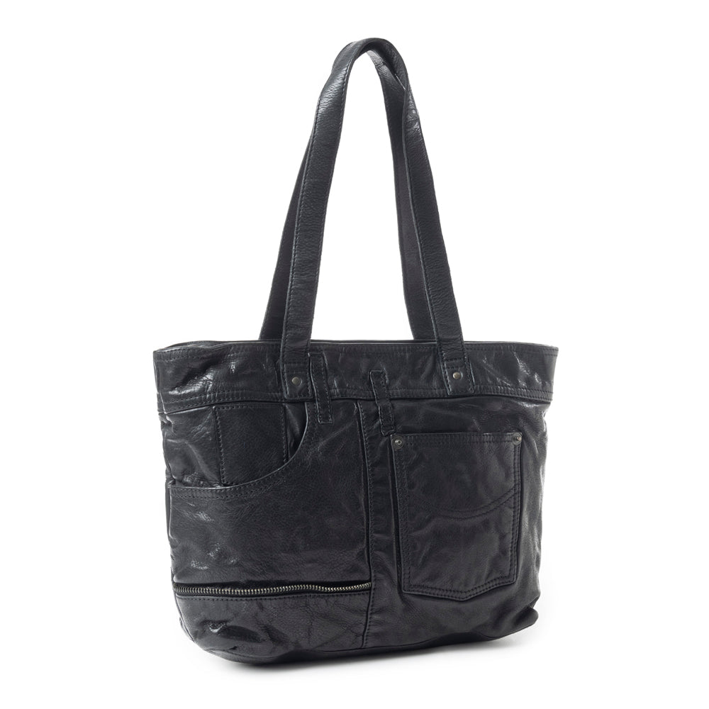 Lapiera Mountain Shoulder Bag In Black - Myra USA